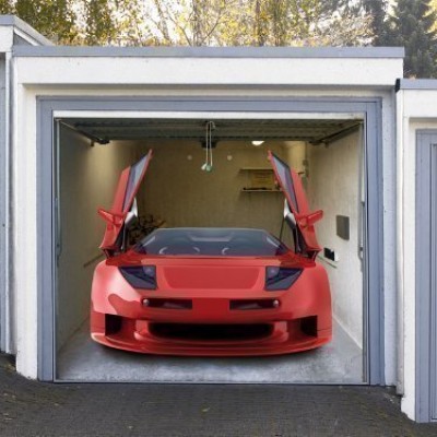 Sportwagen in der Garage? Fast!